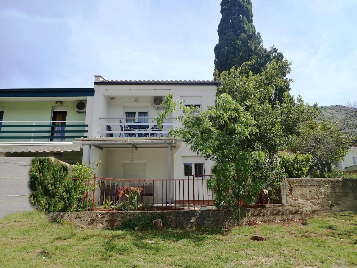 Apartment Maca Starigrad Paklenica Esterno foto